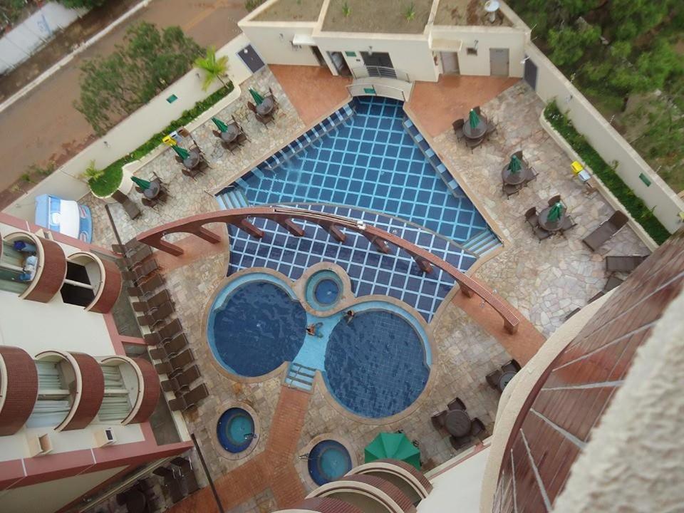 Apartamentos Com Piscinas Em Caldas Novas Exterior photo